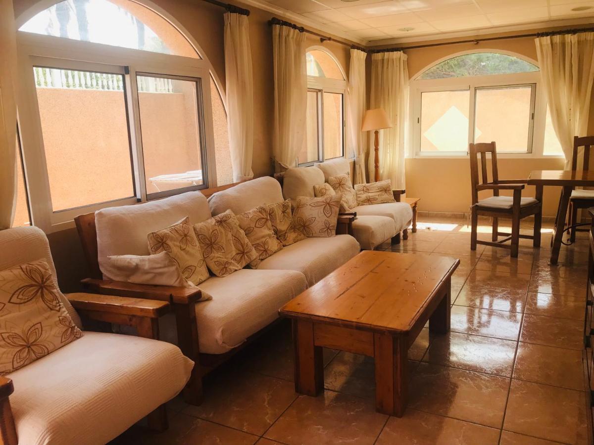 Villa With Super Swimming Pool Gran Alacant Exterior photo